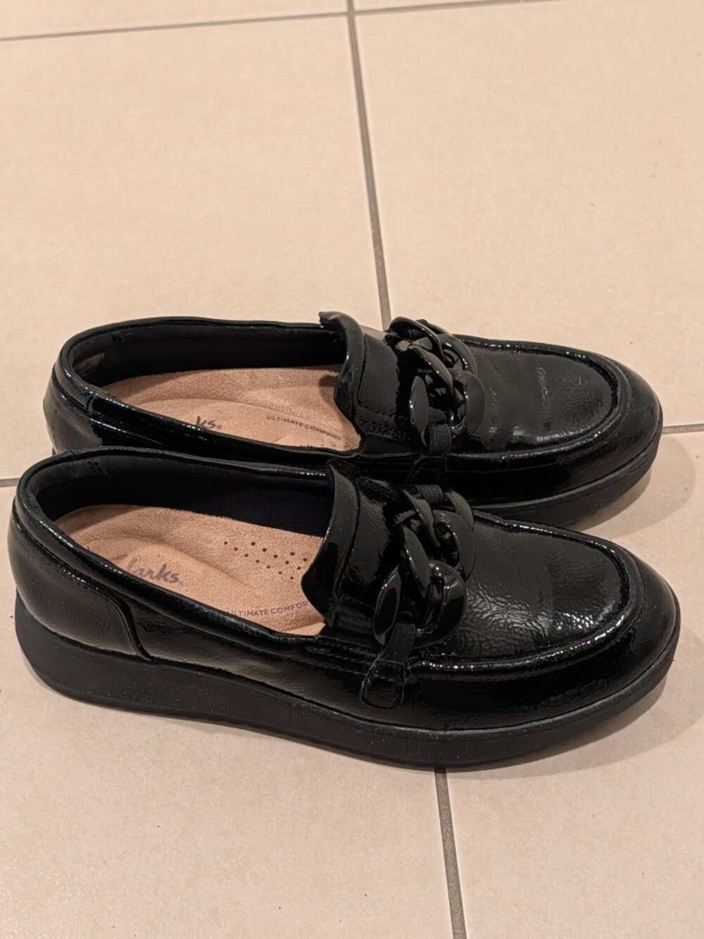Clarks Zylah May Black Patent Leather Platform Loafers Size 8.5 (US)